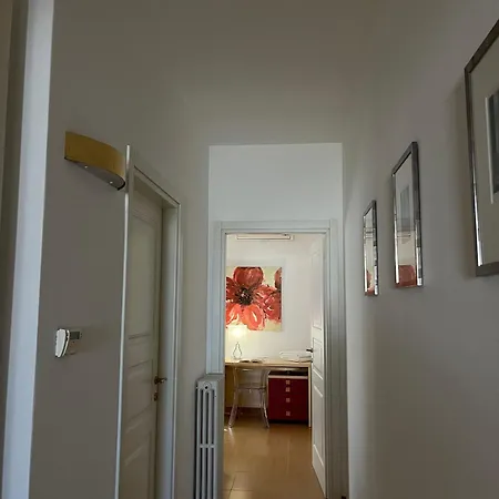 Clara House Апартаменты Поджардо