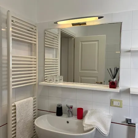 Clara House Apartment *